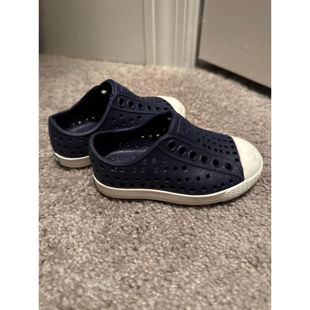 Native Shoes Toddler 4